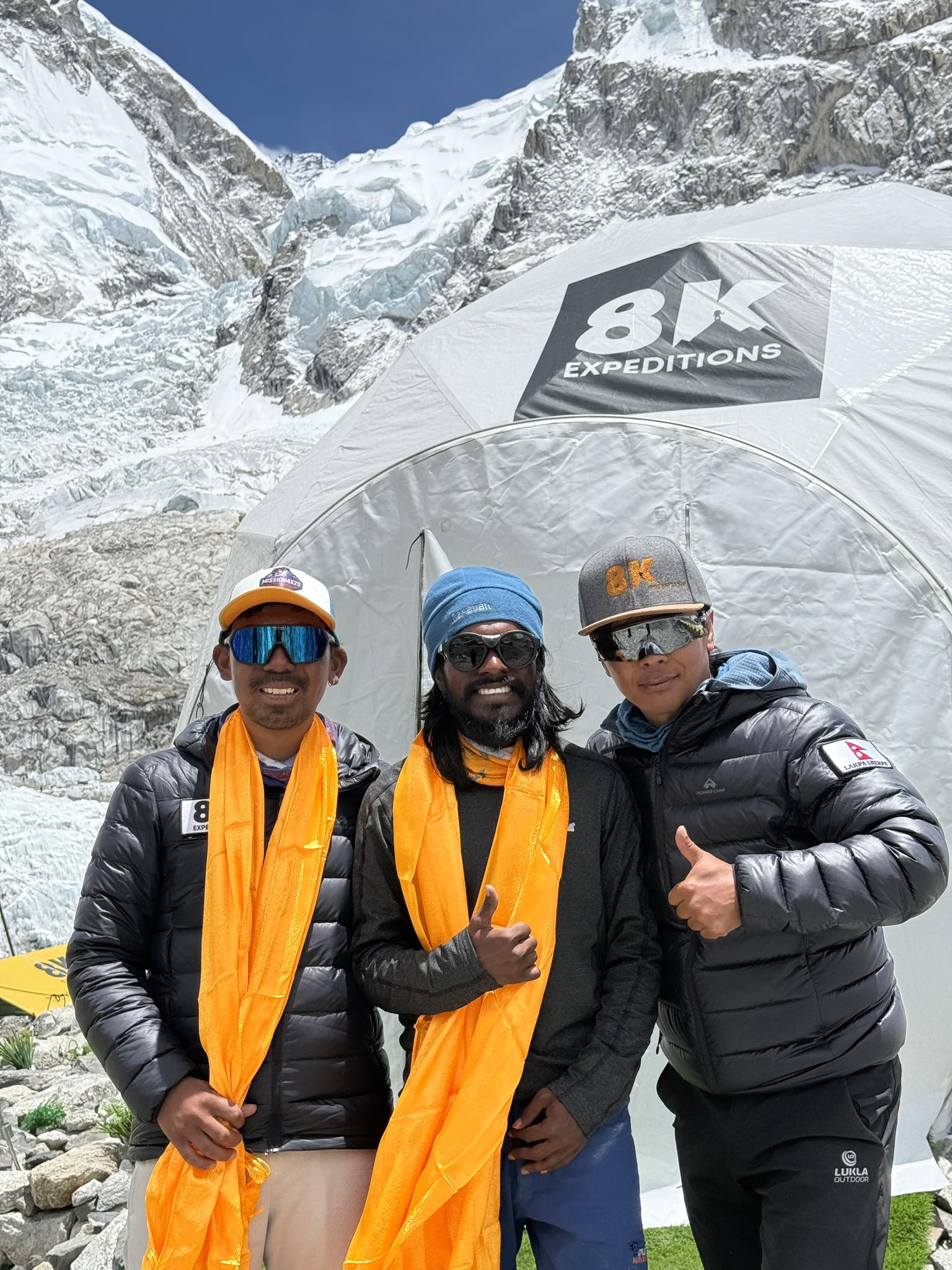 Tashi Gyalzen Sherpa sets record with four Everest summits in 15 days