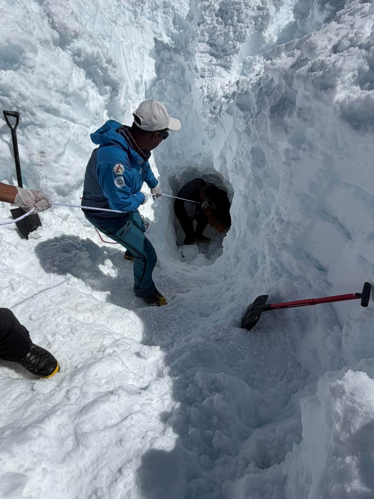 Himlung avalanche death toll reaches 15, one still missing